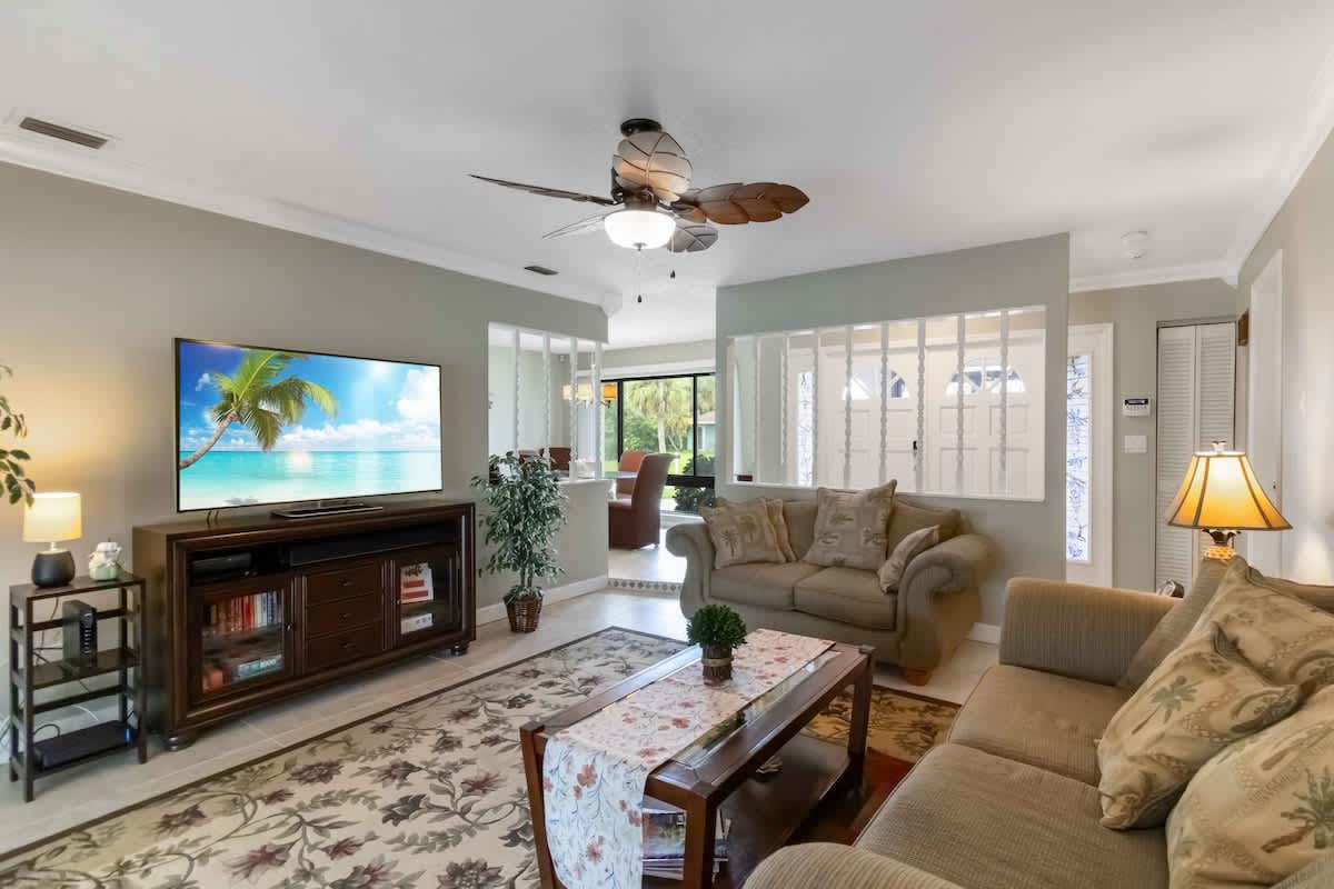 Home in Port Charlotte property photo 5