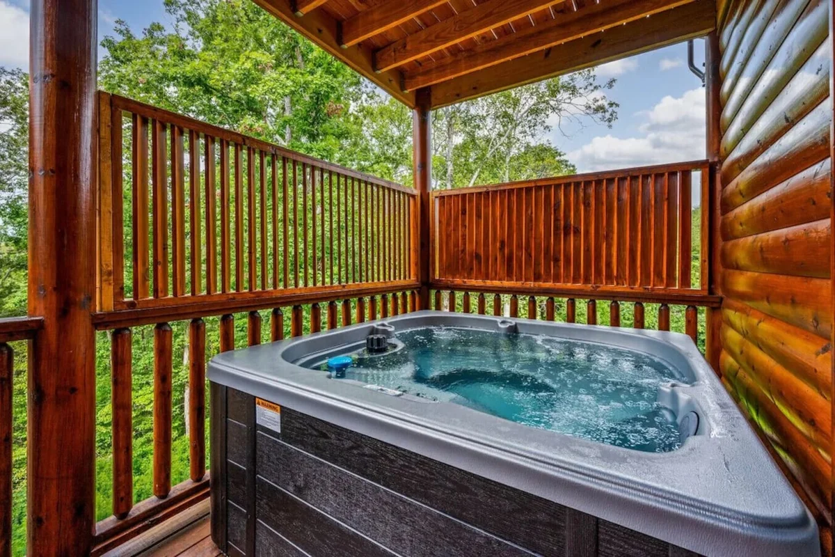 Property in Sevierville property photo 2