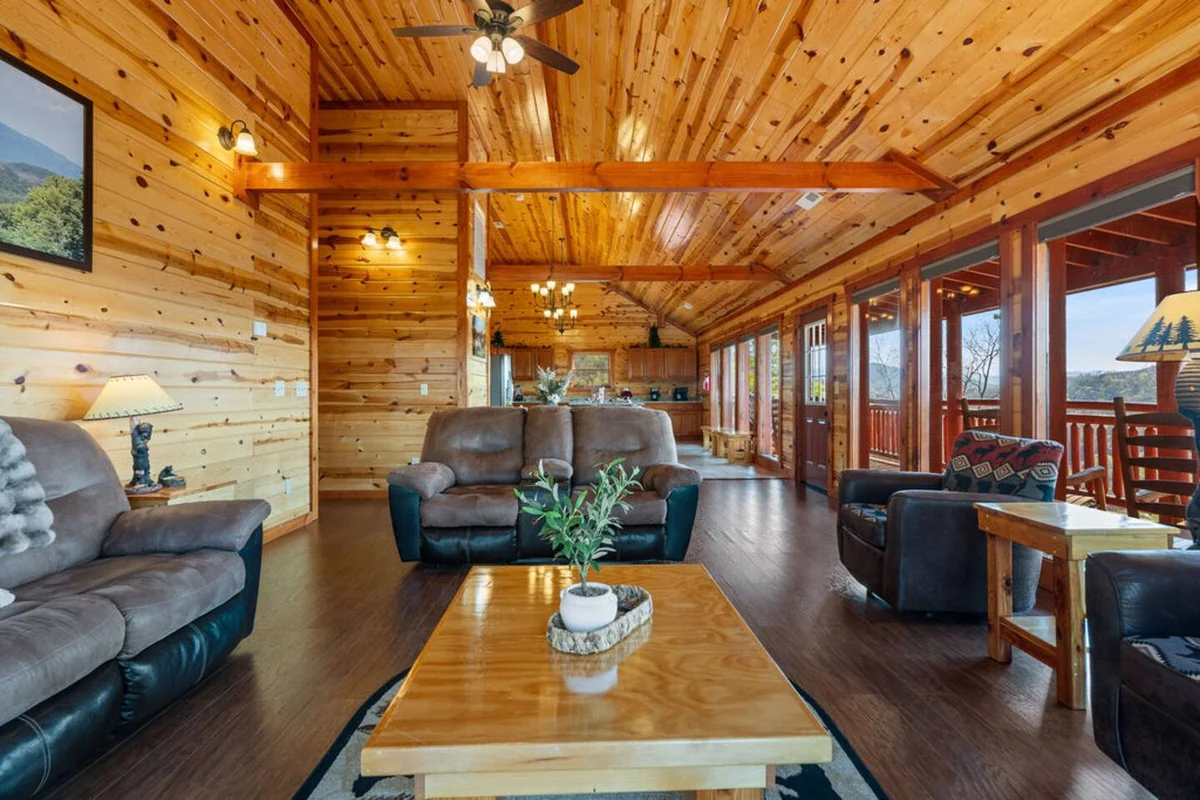 Property in Sevierville property photo 3