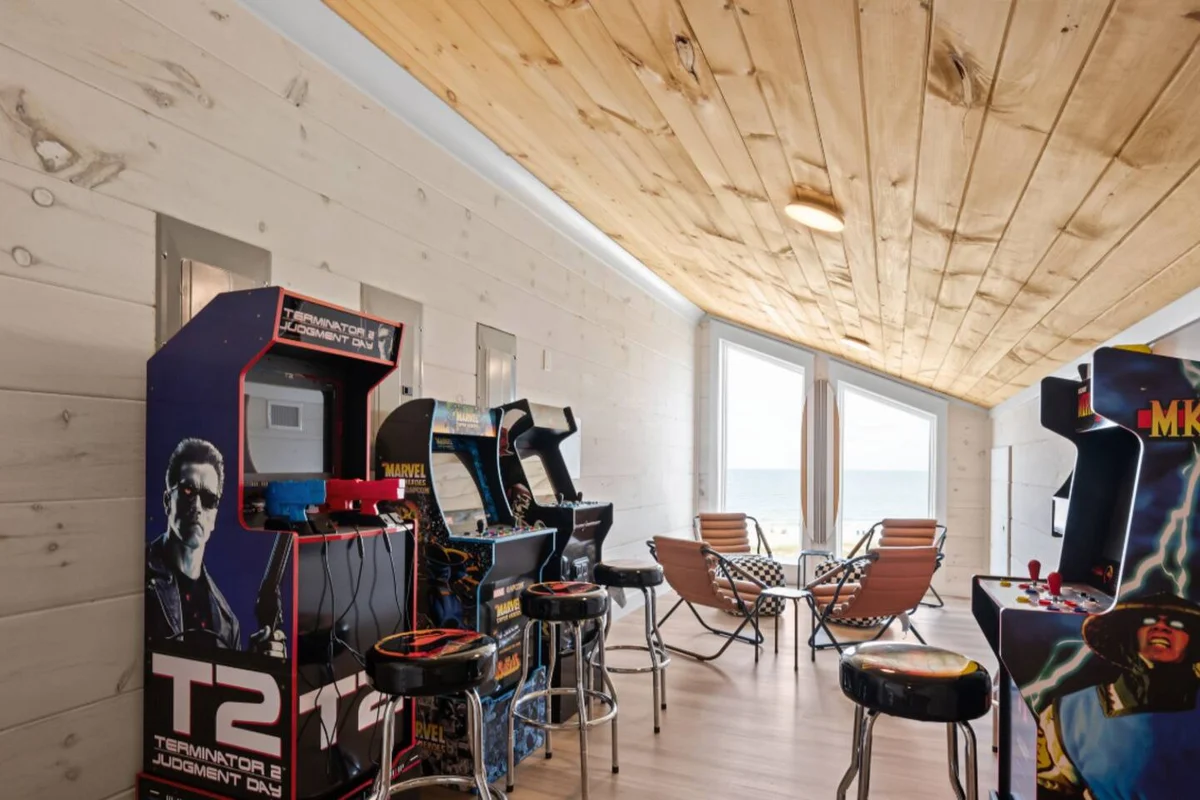 Home in Gulf Shores property photo 3