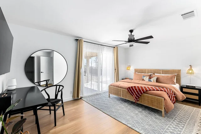 BEDROOM image 1