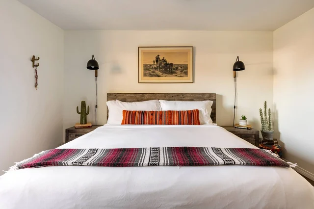 BEDROOM image 1