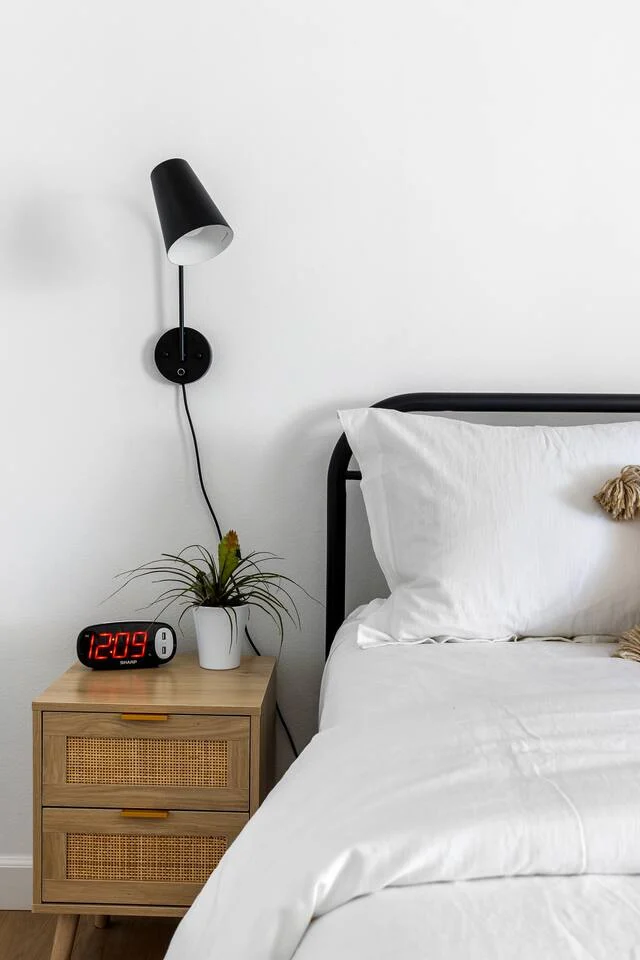 BEDROOM image 1