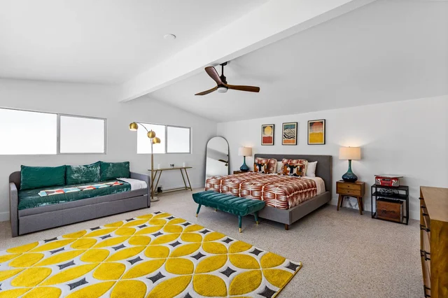 BEDROOM image 1