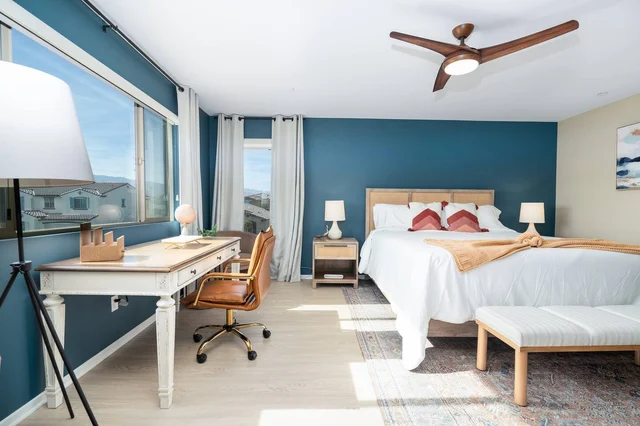 BEDROOM image 1