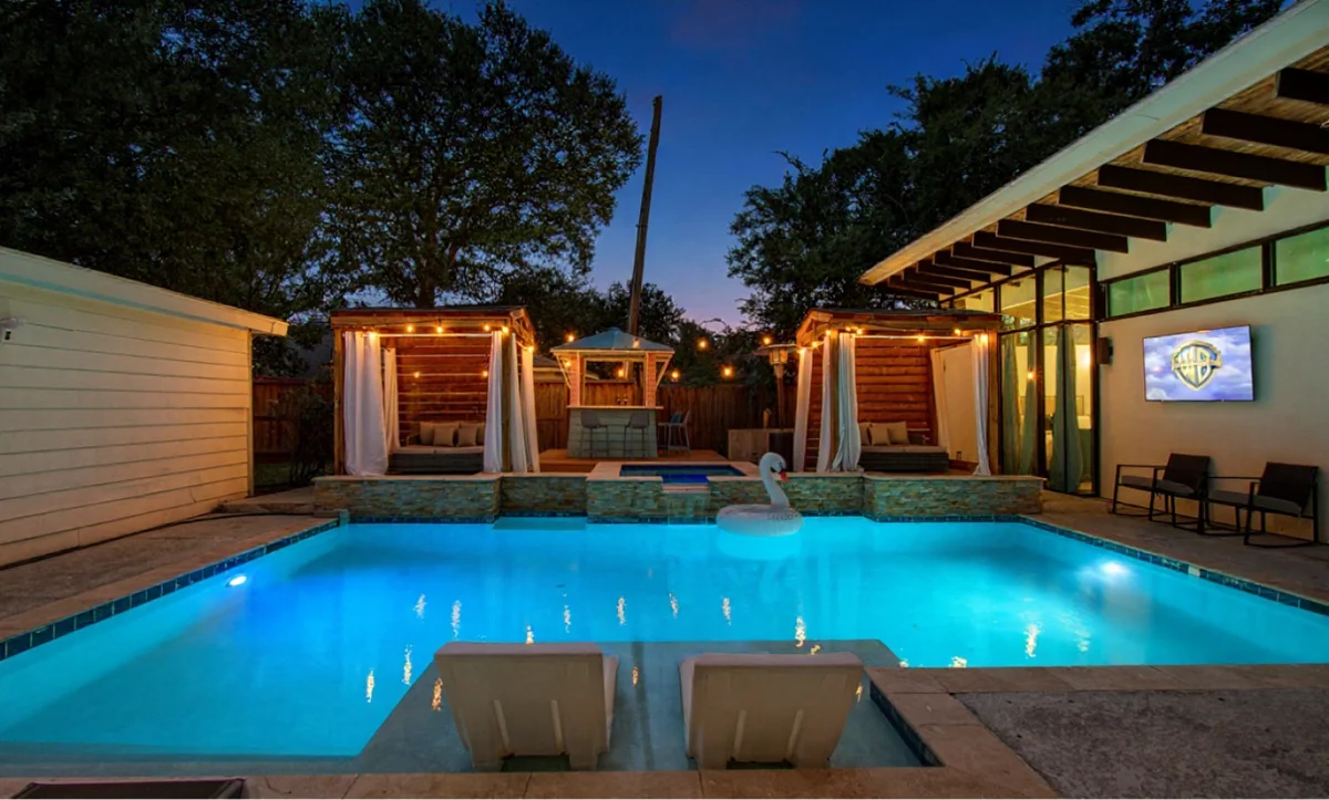 Empress Cabana Spa Bliss #59