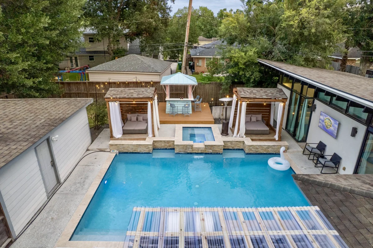 Empress Cabana Spa Bliss #31