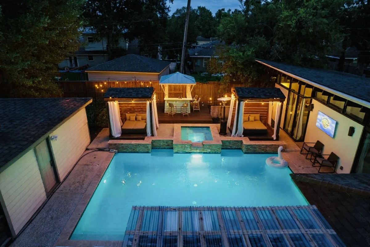 Empress Cabana Spa Bliss #62
