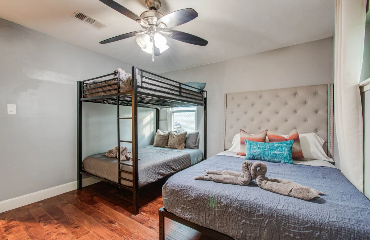Empress Cabana Spa Bliss #15