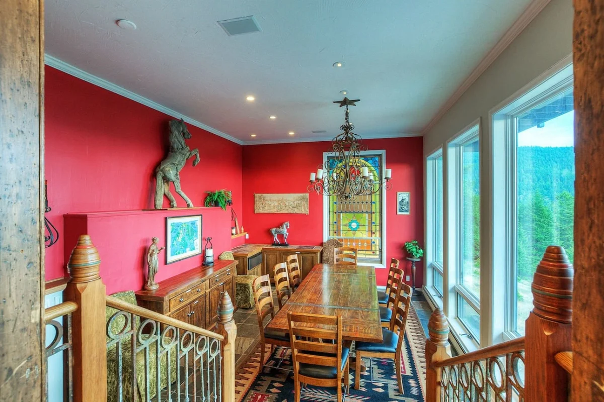 Empress Island Manor #9