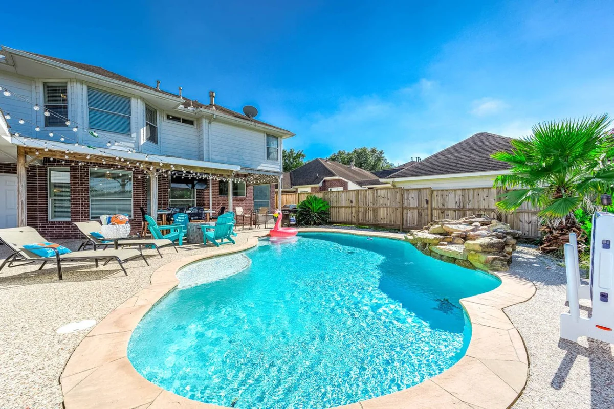 Empress Outdoor Haven #48