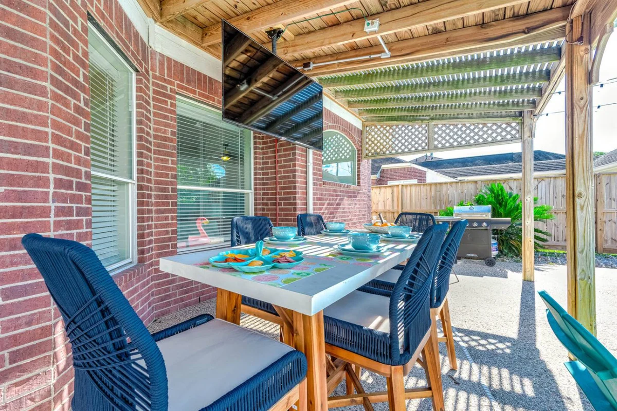 Empress Outdoor Haven #45
