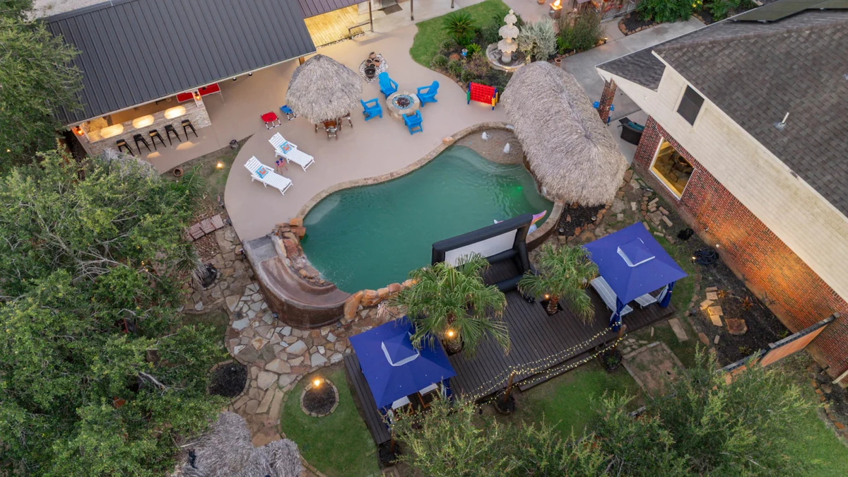 Empress Villa Retreat #99