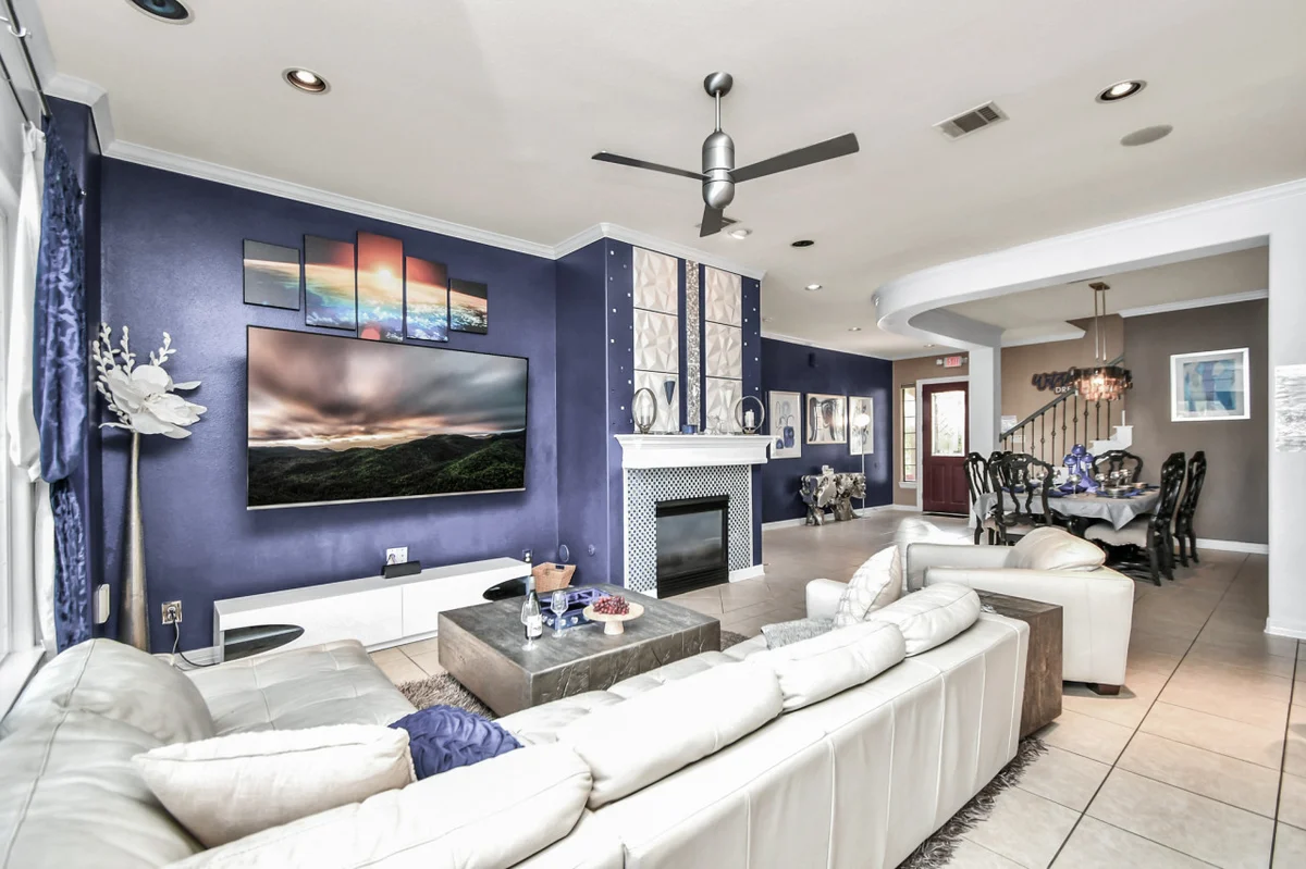 Empress Waterfront Villa #23