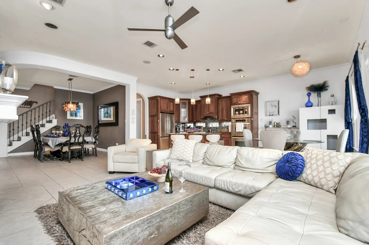 Empress Waterfront Villa #37
