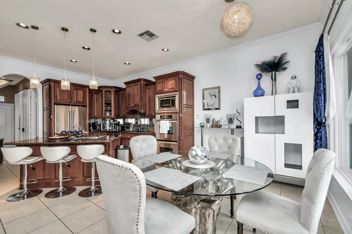 Empress Waterfront Villa #56