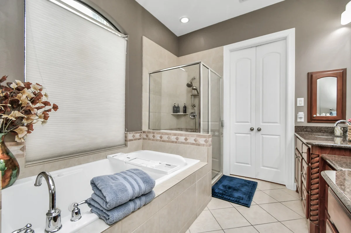 Empress Waterfront Villa #20