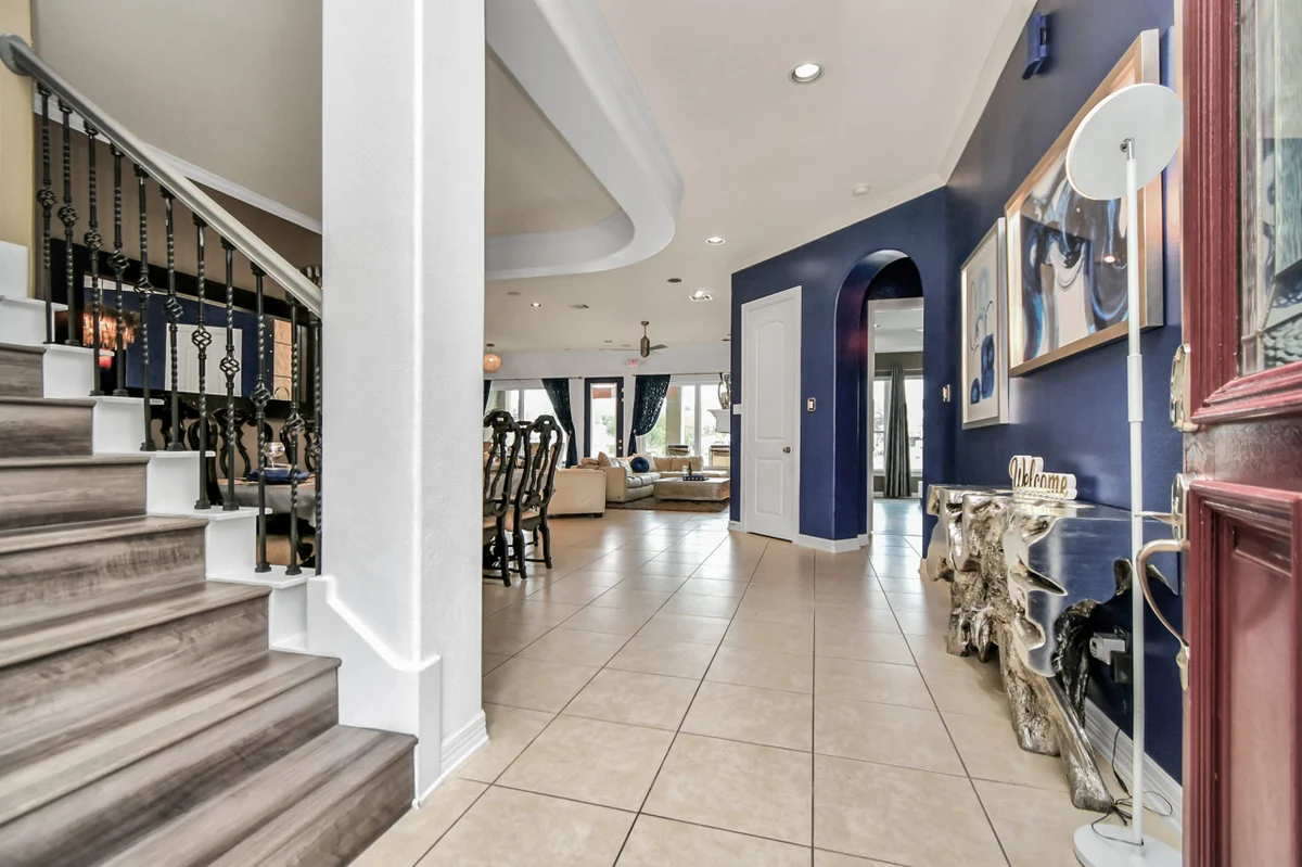 Empress Waterfront Villa #54