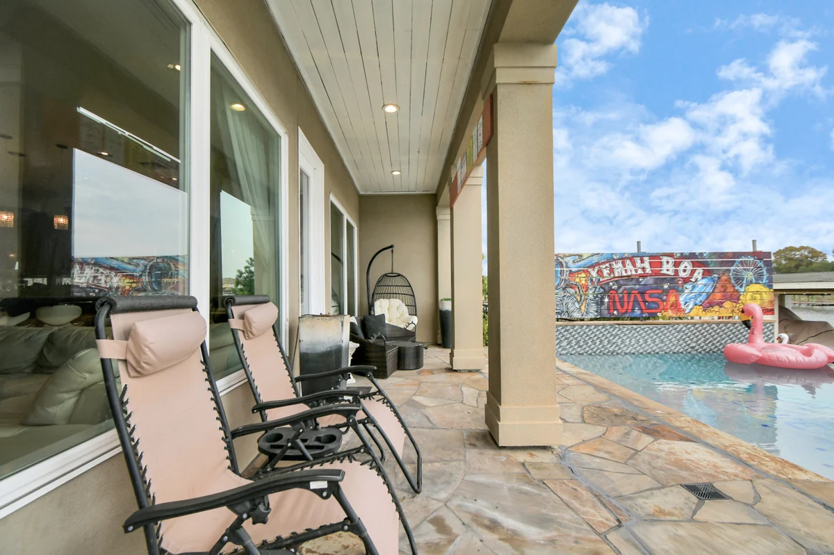 Empress Waterfront Villa #18