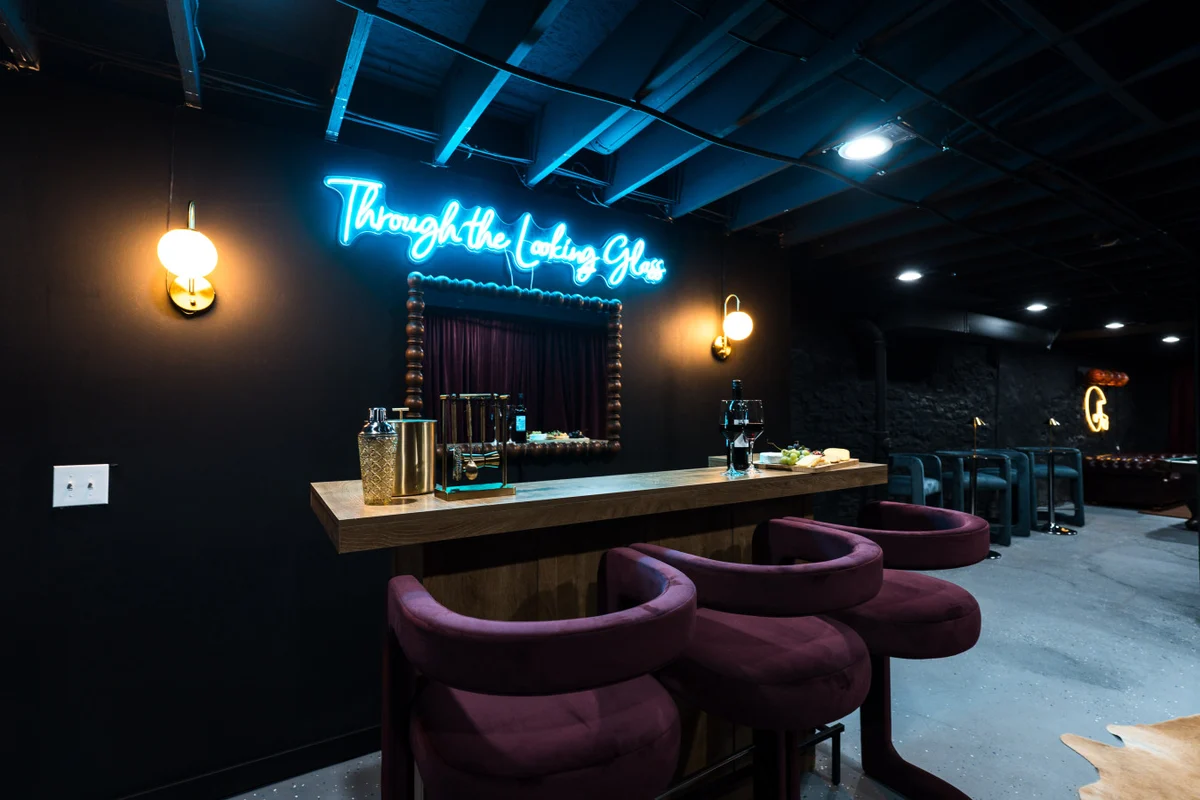 Lou Luxe- Speakeasy, EPIC Arcade, Hottub & FirePit #61