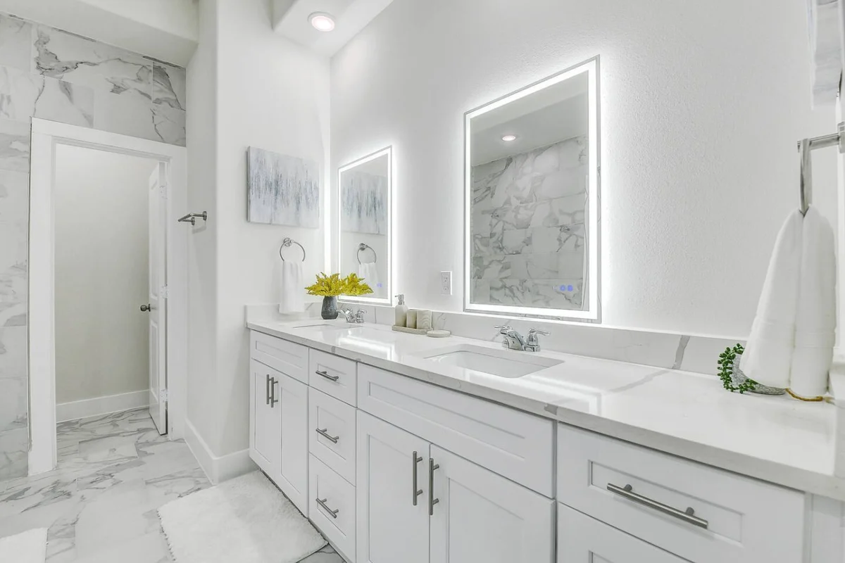 Luxury 3BR w/ Patio + Garage, Near NRG, Med Center #25