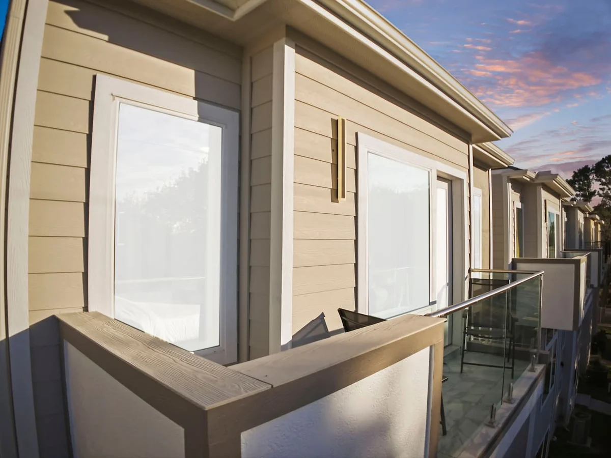 Luxury 3BR w/ Patio + Garage, Near NRG, Med Center #32