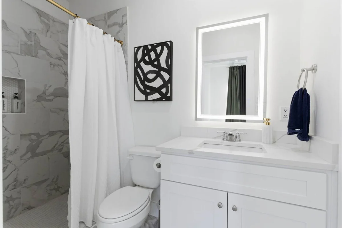 Luxury 3BR w/ Patio + Garage, Near NRG, Med Center #13