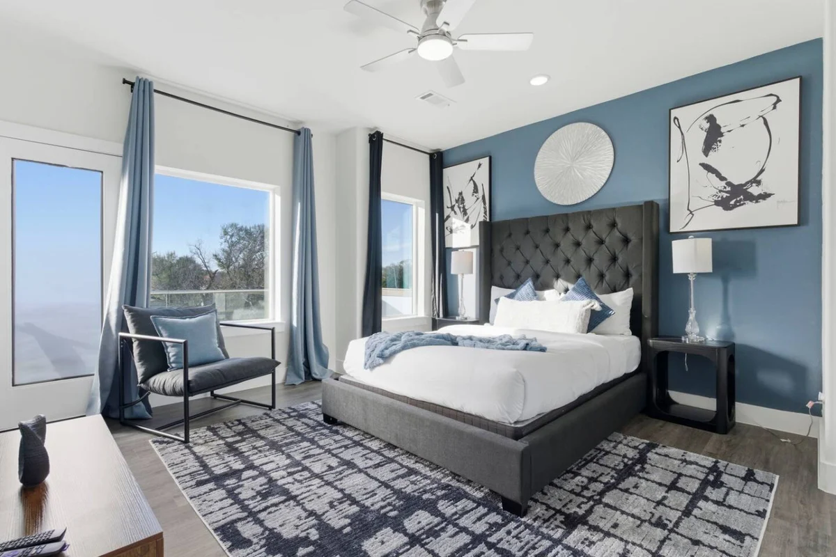 Luxury 3BR w/ Patio + Garage, Near NRG, Med Center #58