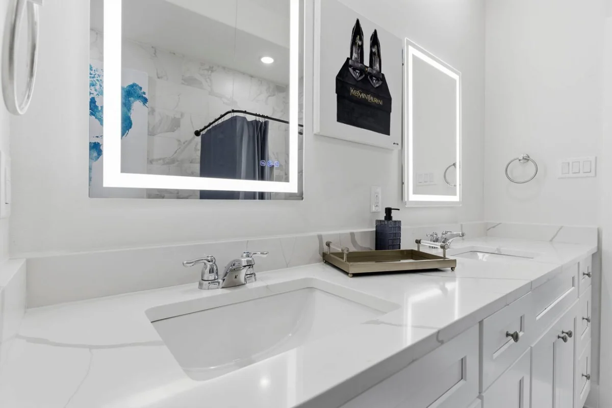 Luxury 3BR w/ Patio + Garage, Near NRG, Med Center #48