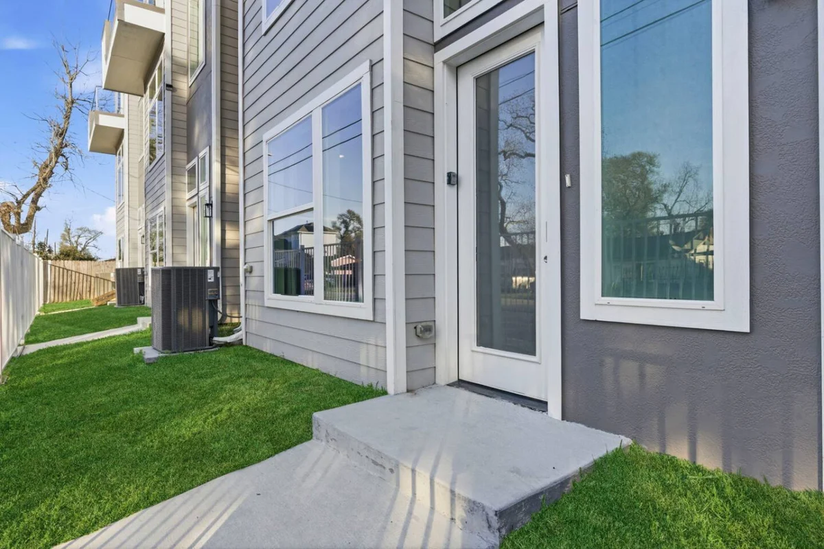 Luxury 3BR w/ Patio + Garage, Near NRG, Med Center #52