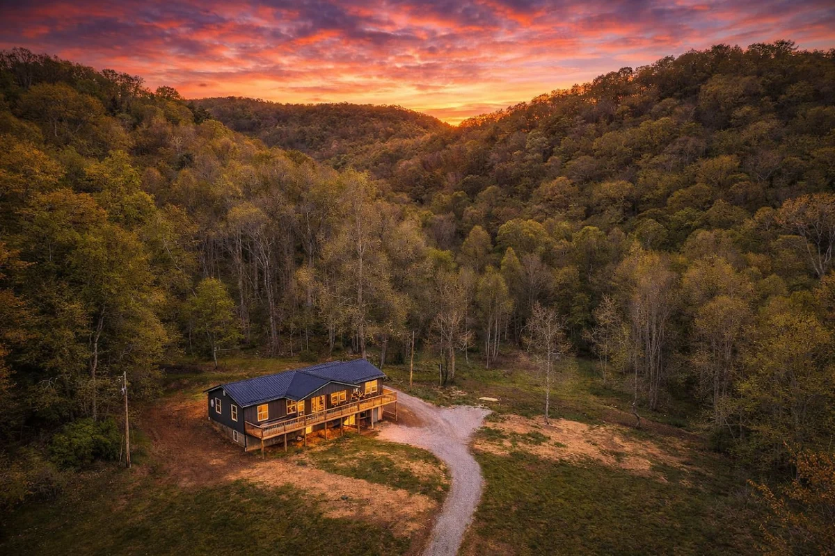 Luxury Hocking Hills Cabin| Views + Epic Game Room #41