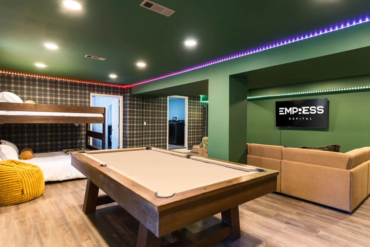 Luxury Hocking Hills Cabin| Views + Epic Game Room #27