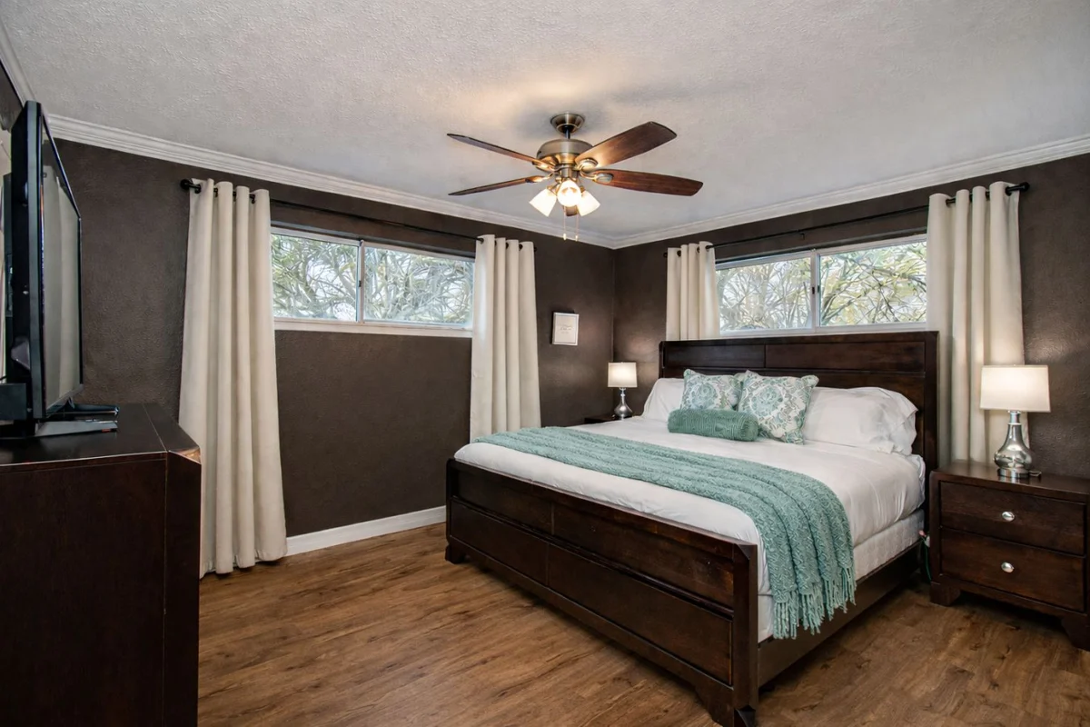 Sleeps 16+ | Game Room + 75” TV | Fire Pit + BBQ #24