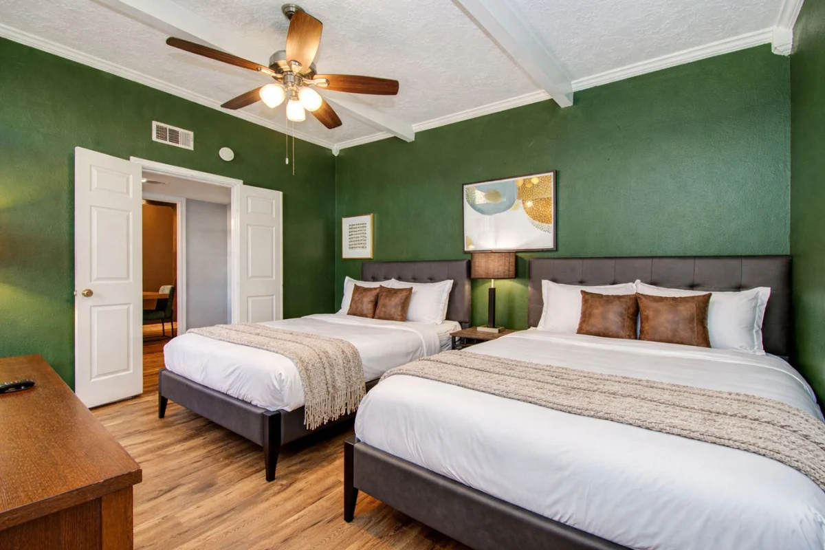 Sleeps 16+ | Game Room + 75” TV | Fire Pit + BBQ #16