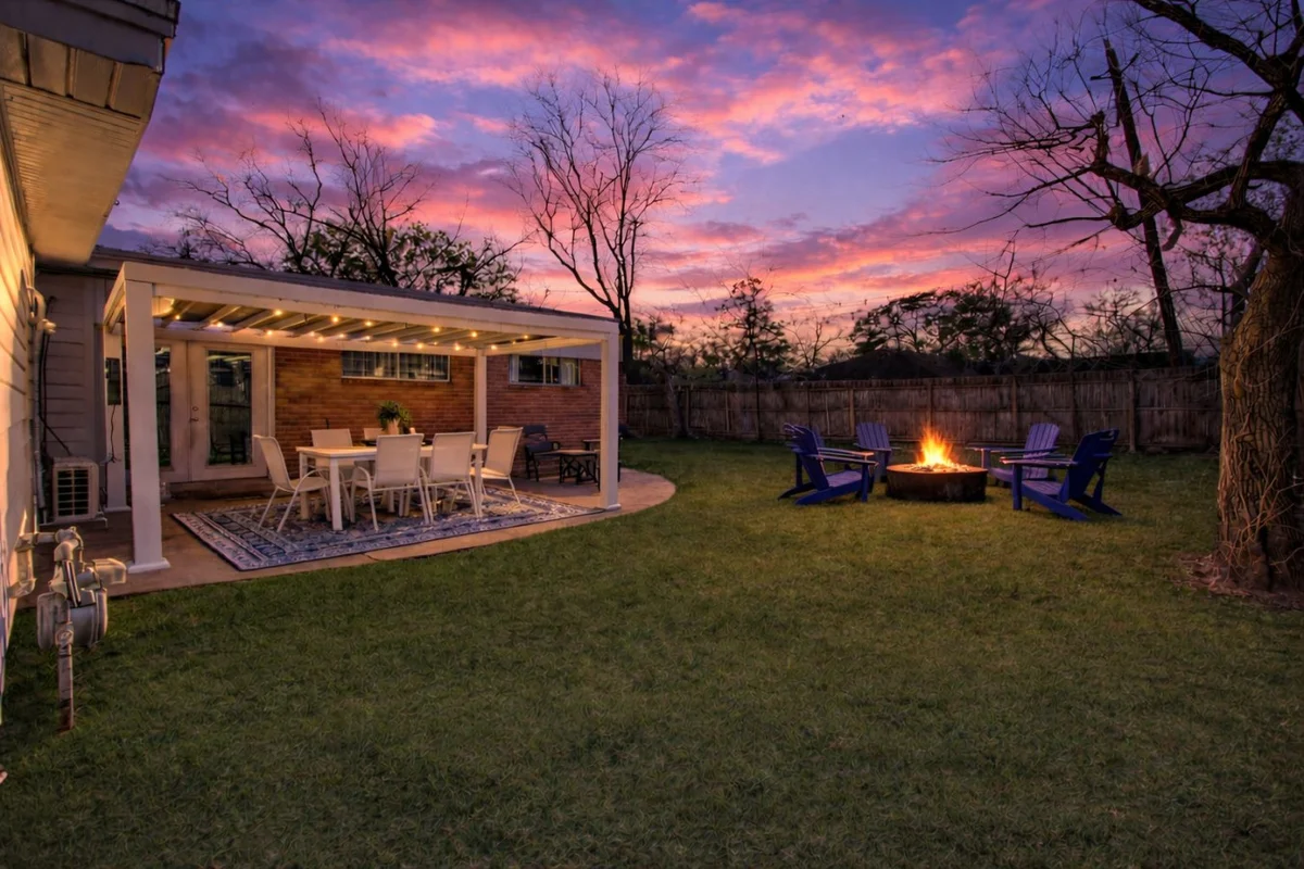 Sleeps 16+ | Game Room + 75” TV | Fire Pit + BBQ #32