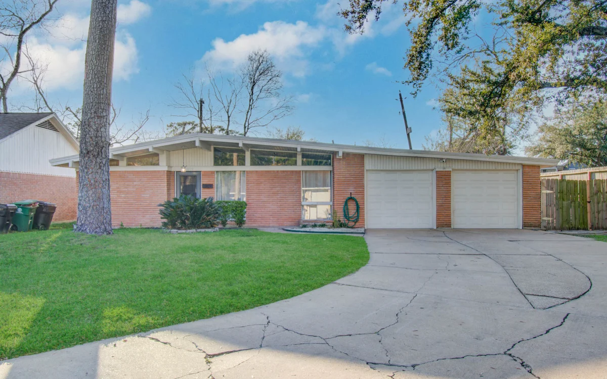 Sleeps 16+ | Game Room + 75” TV | Fire Pit + BBQ #44