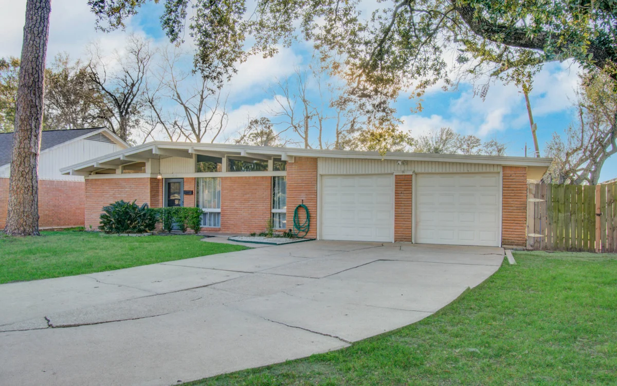 Sleeps 16+ | Game Room + 75” TV | Fire Pit + BBQ #37