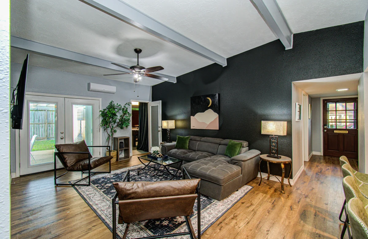 Sleeps 16+ | Game Room + 75” TV | Fire Pit + BBQ #48