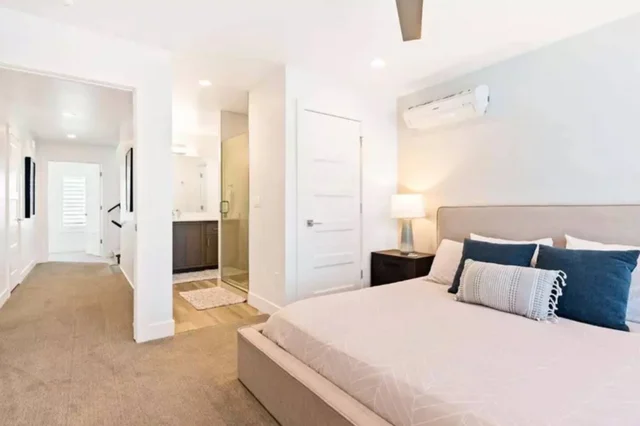 BEDROOM image 1