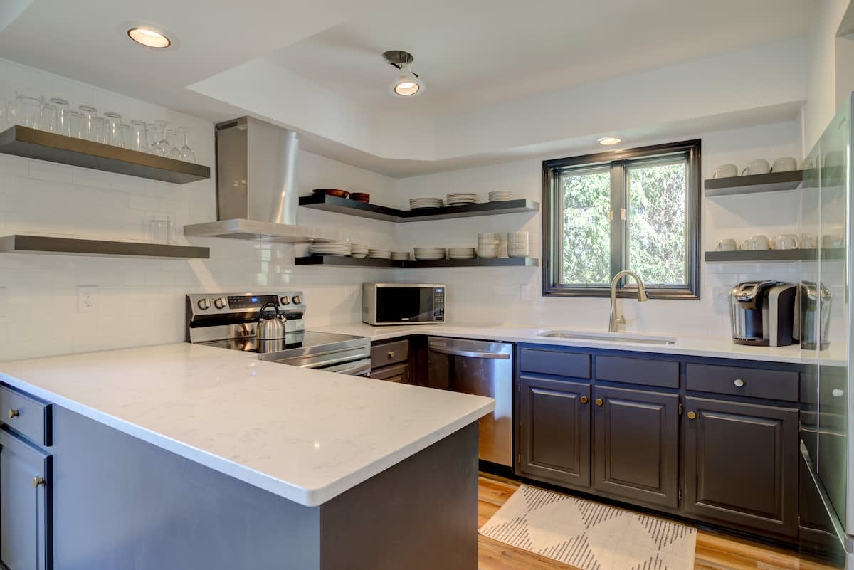 Townhome in Blowing Rock property photo 5