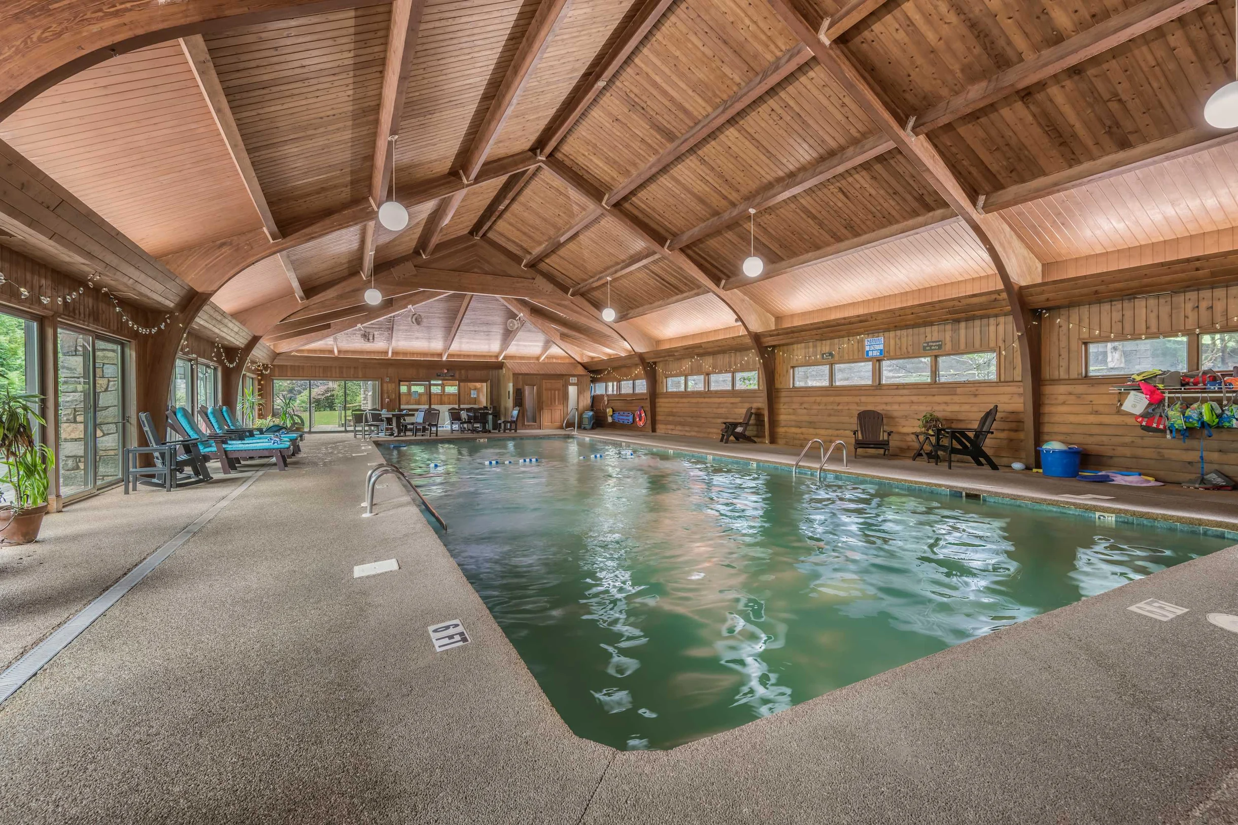 Townhome in Blowing Rock property photo 3