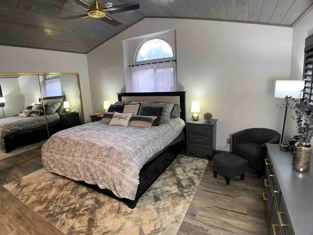 Mapleleaf Manor- Spa, close to Village/Lake #51