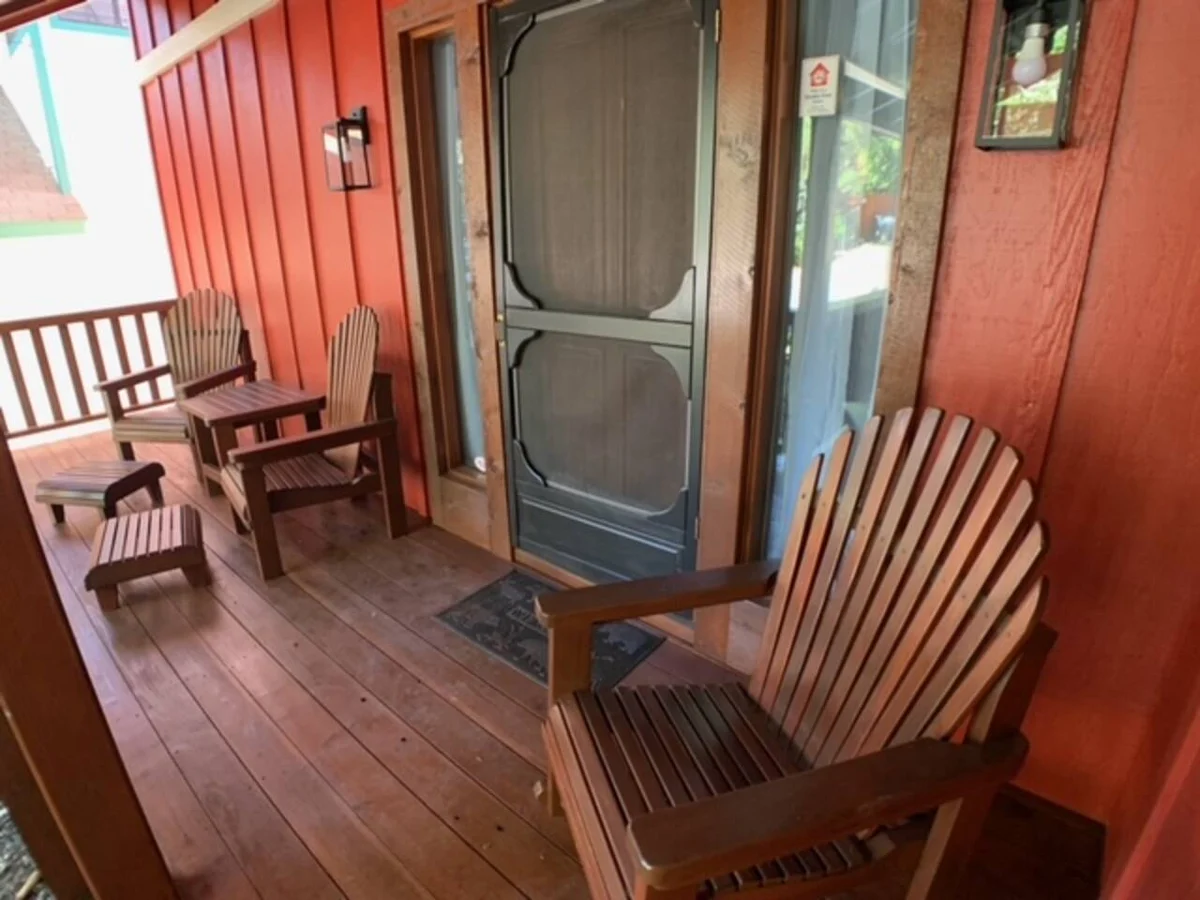 Mapleleaf Manor- Spa, close to Village/Lake #46