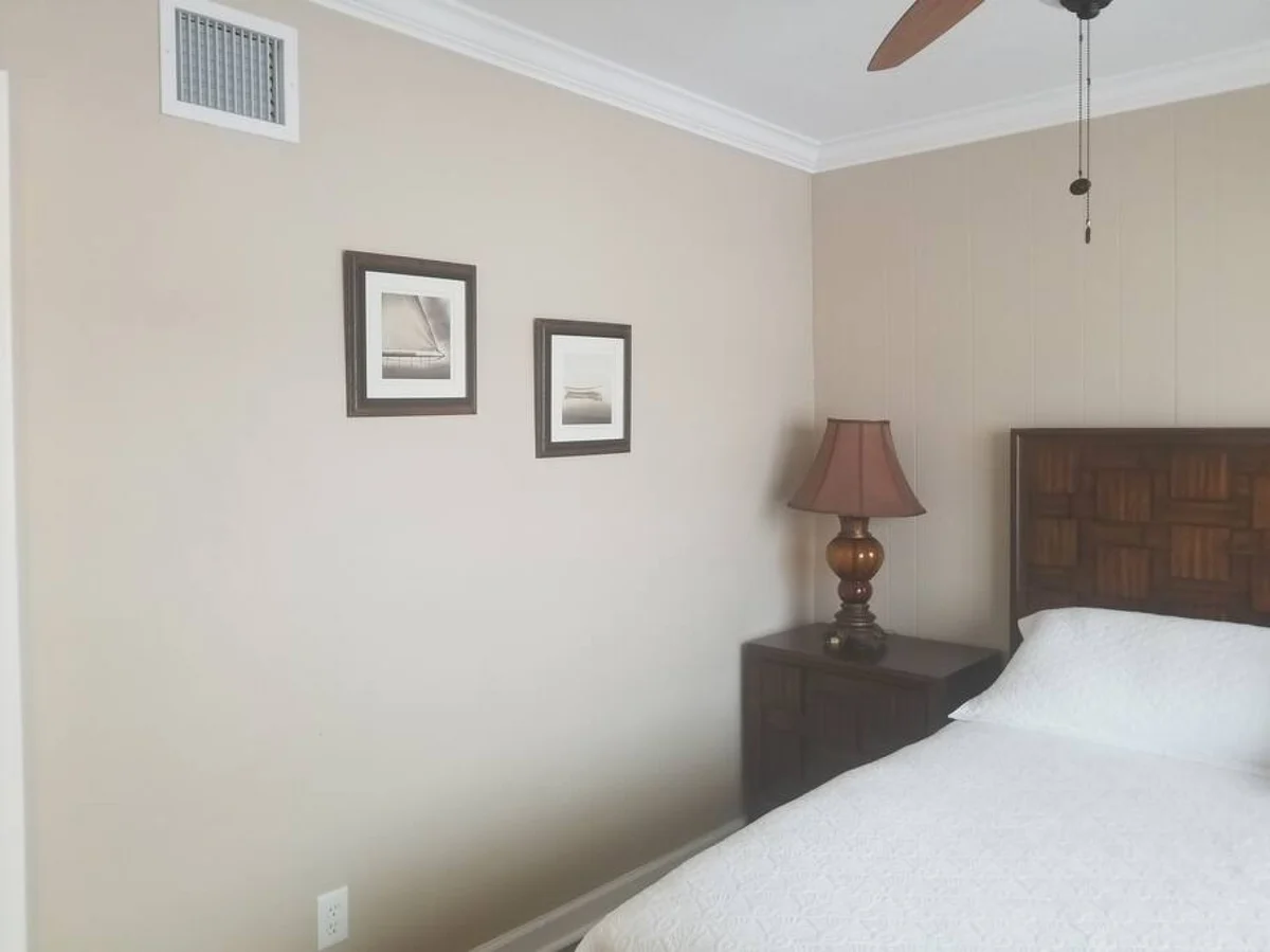 Bedroom 1 image 1