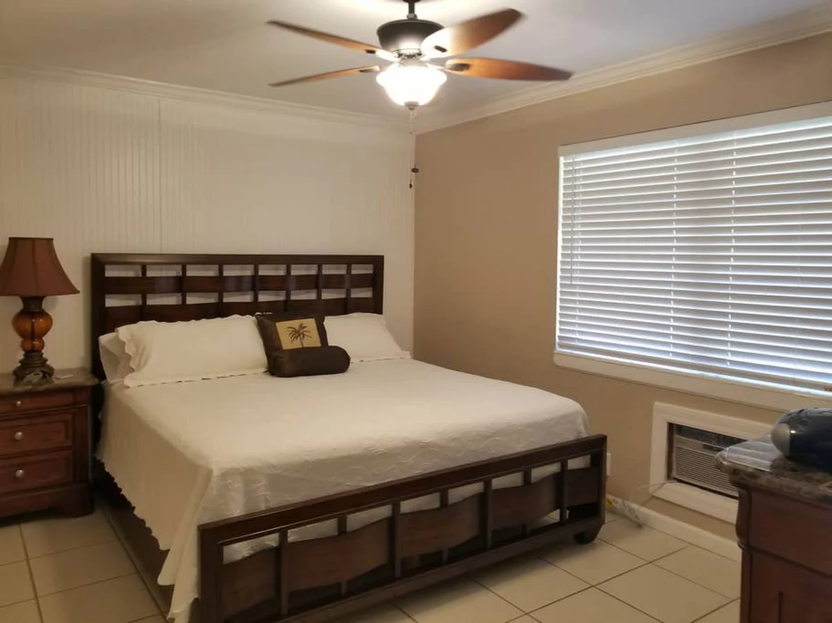 Home in Pompano Beach property photo 4