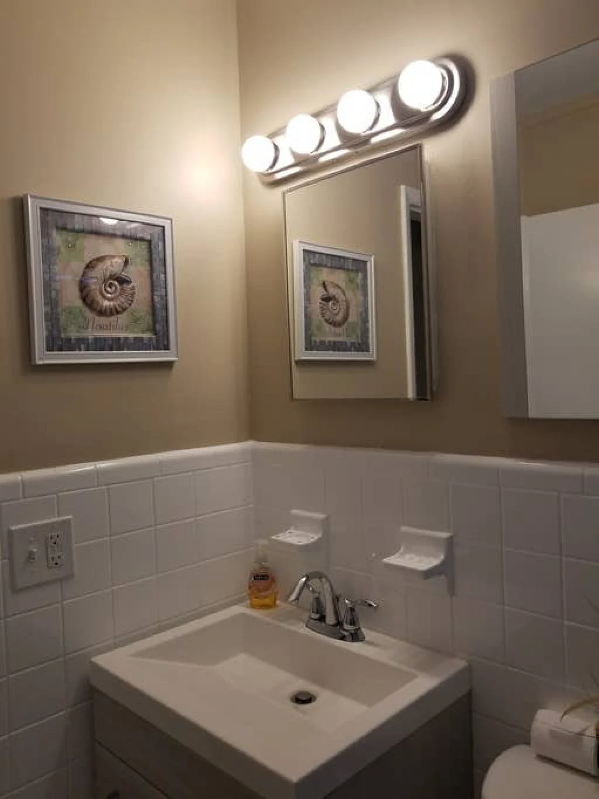 Home in Pompano Beach property photo 5