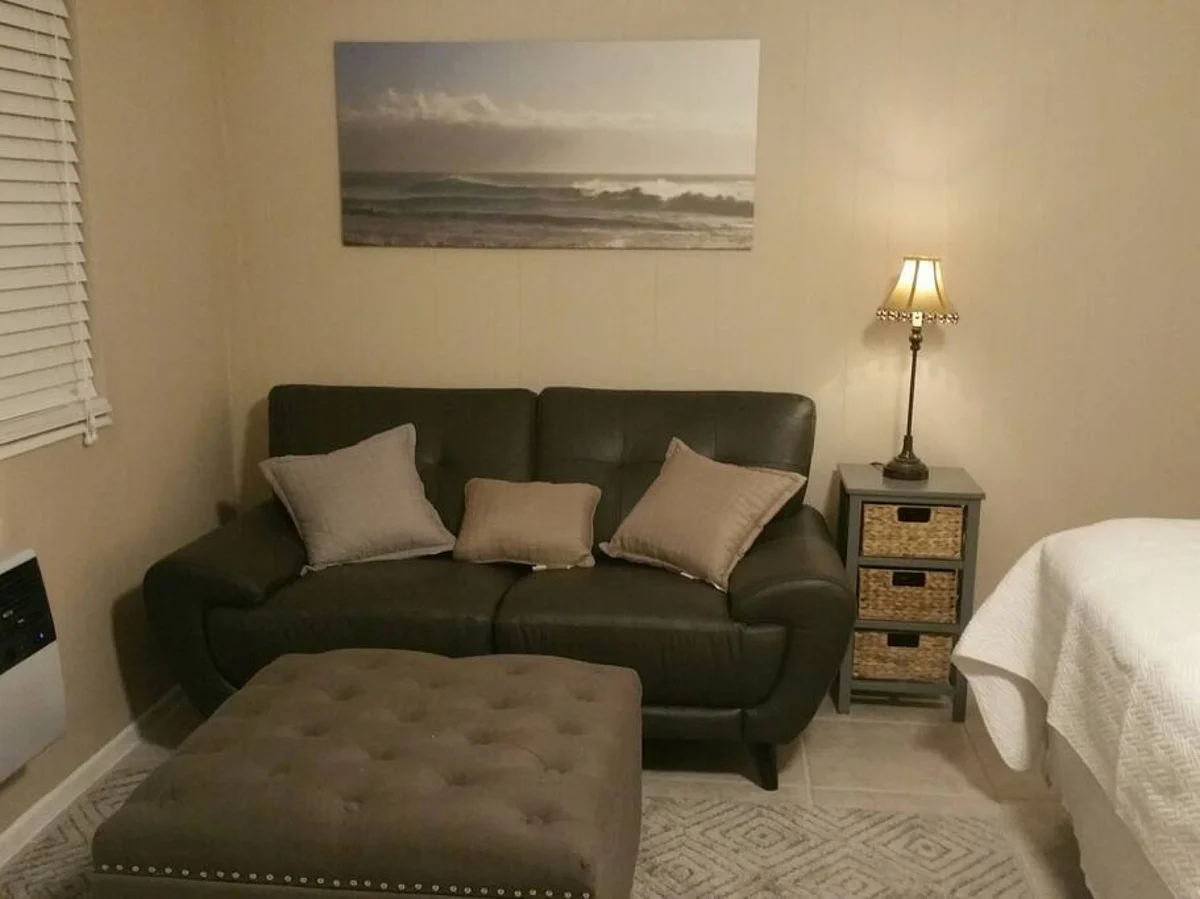 Home in Pompano Beach property photo 4