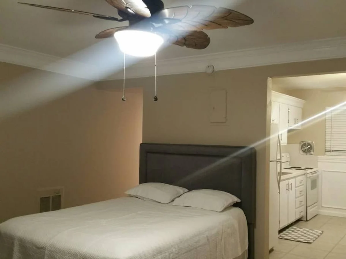 Bedroom 1 image 1