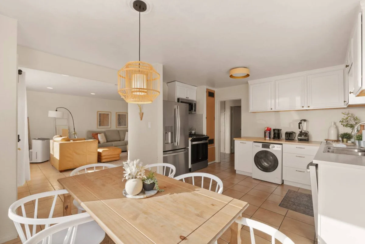 Light & Airy by Coastline Vacation Rentals #52