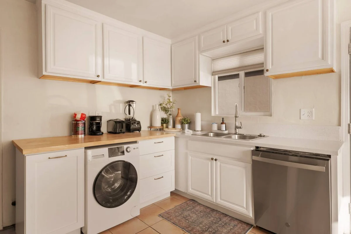 Light & Airy by Coastline Vacation Rentals #53